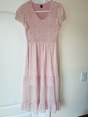 SHEIN Pale Pink Smocked Midi Dress with Ruffled Sleeves